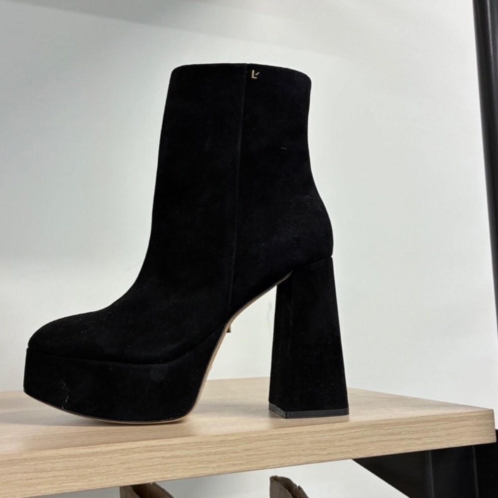Larroude Dolly Ankle Boots Platform Block Leather Black Size 9.5